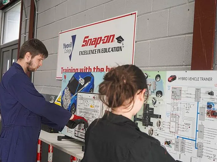 Snap-on support helps to transform automotive engineering at leading college 13 yeovil college2 uai